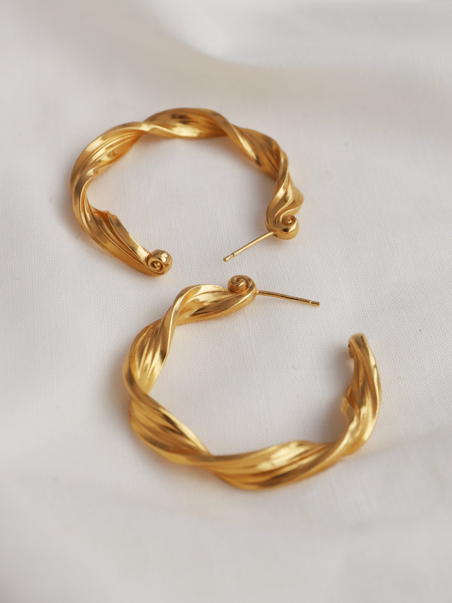 By the Sea Hoops - Gold