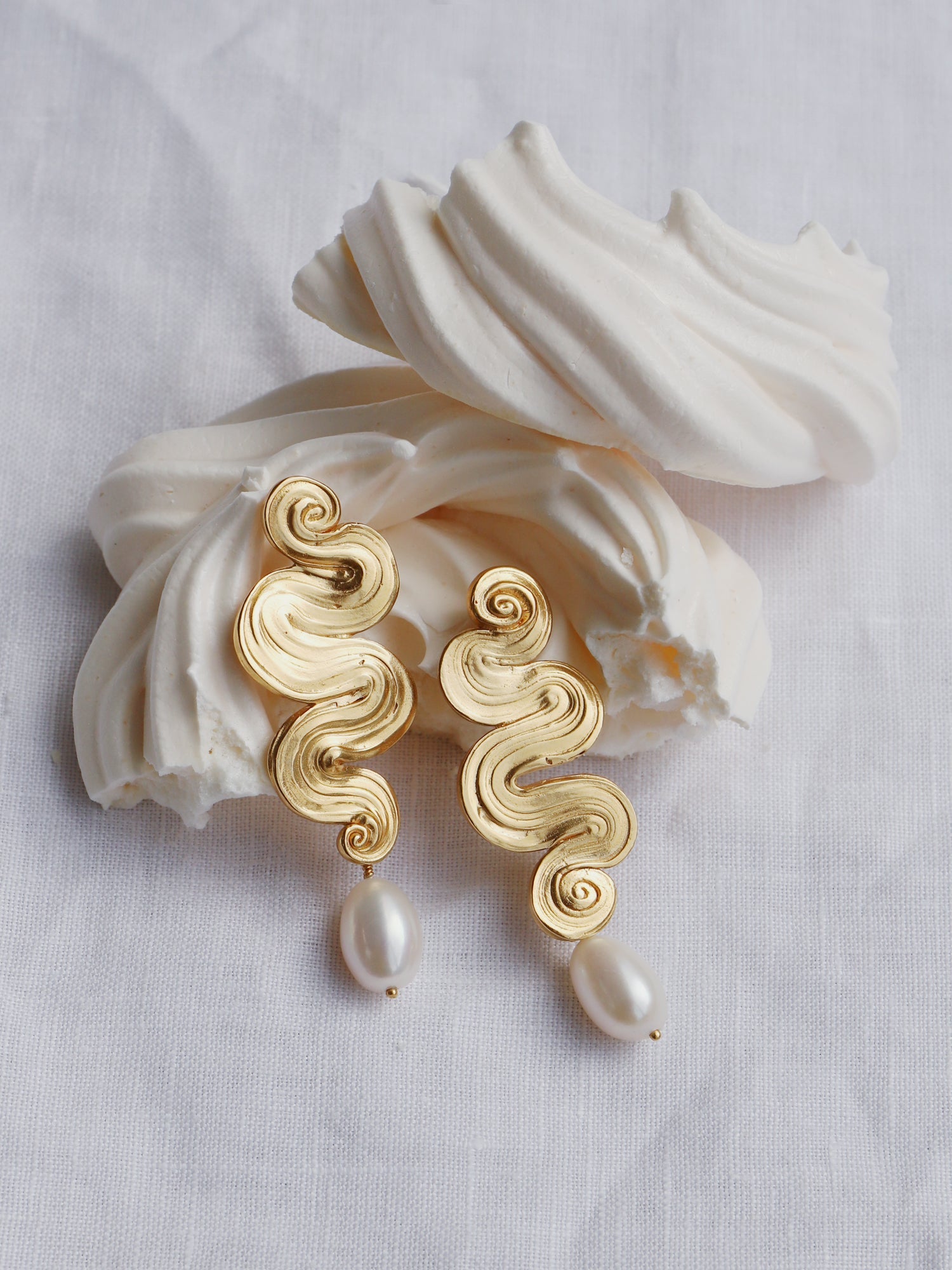 Cabaret Earrings - Gold