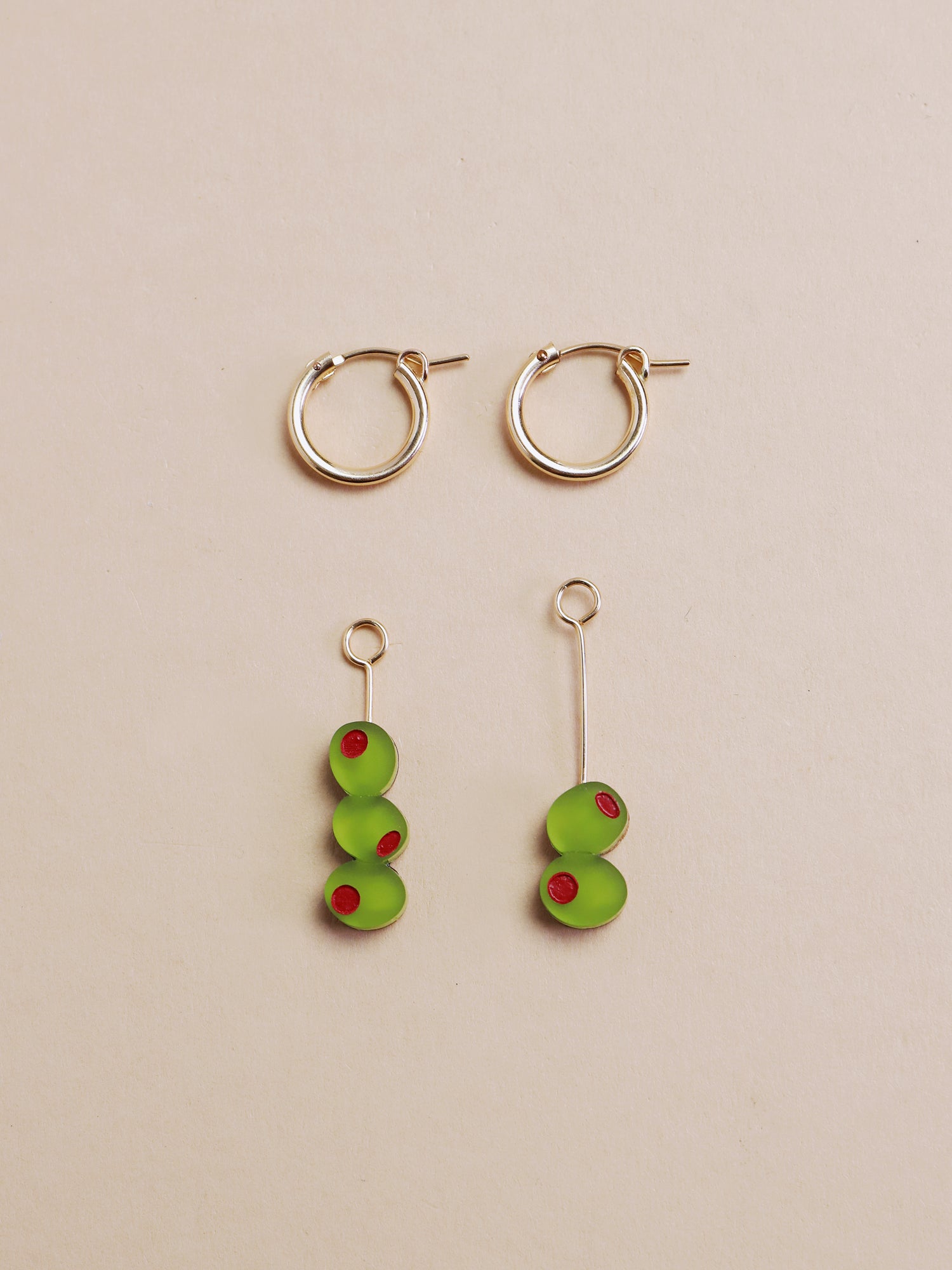 Cocktail Olive Hoops