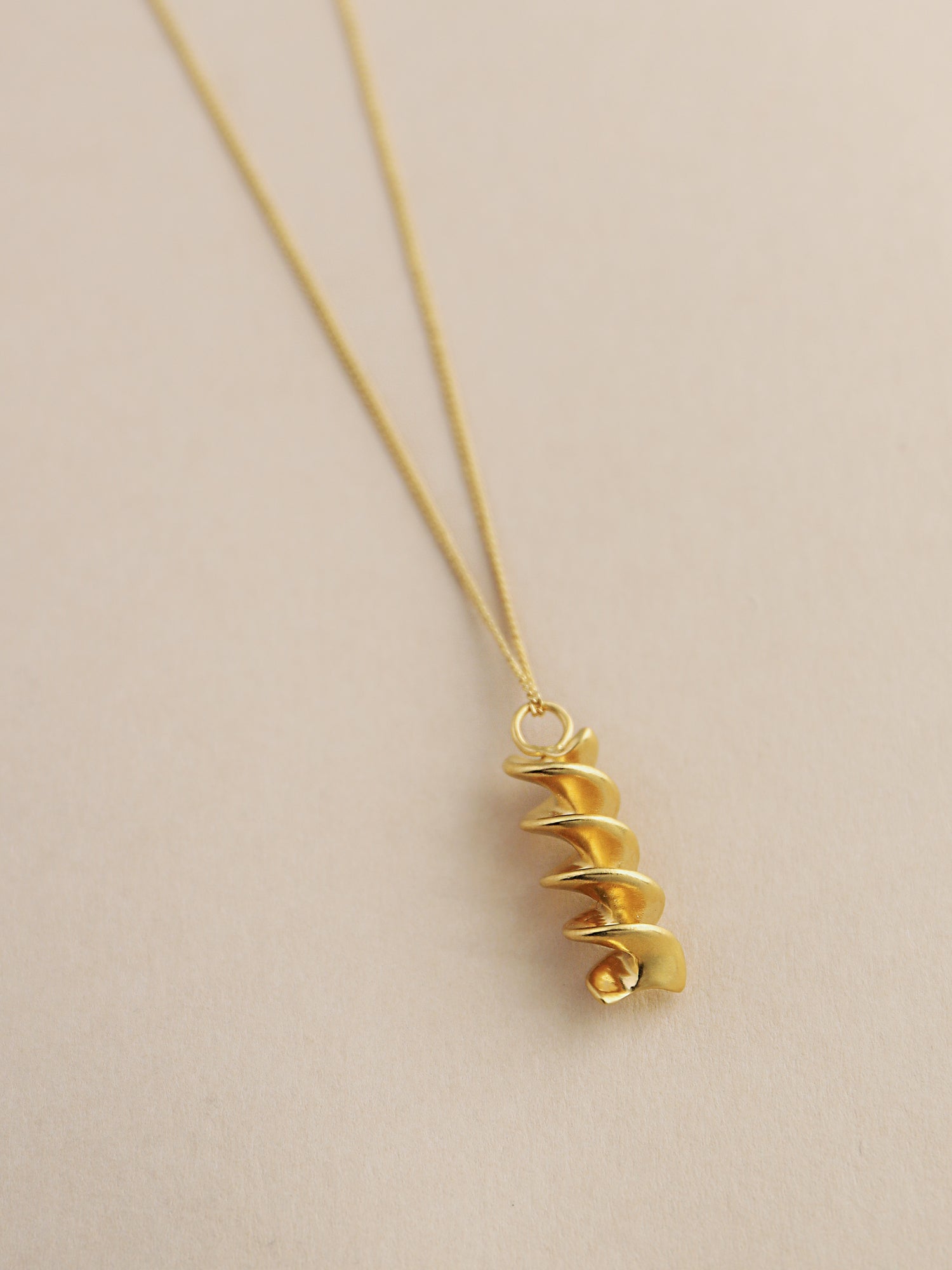 Fusilli Necklace - Gold