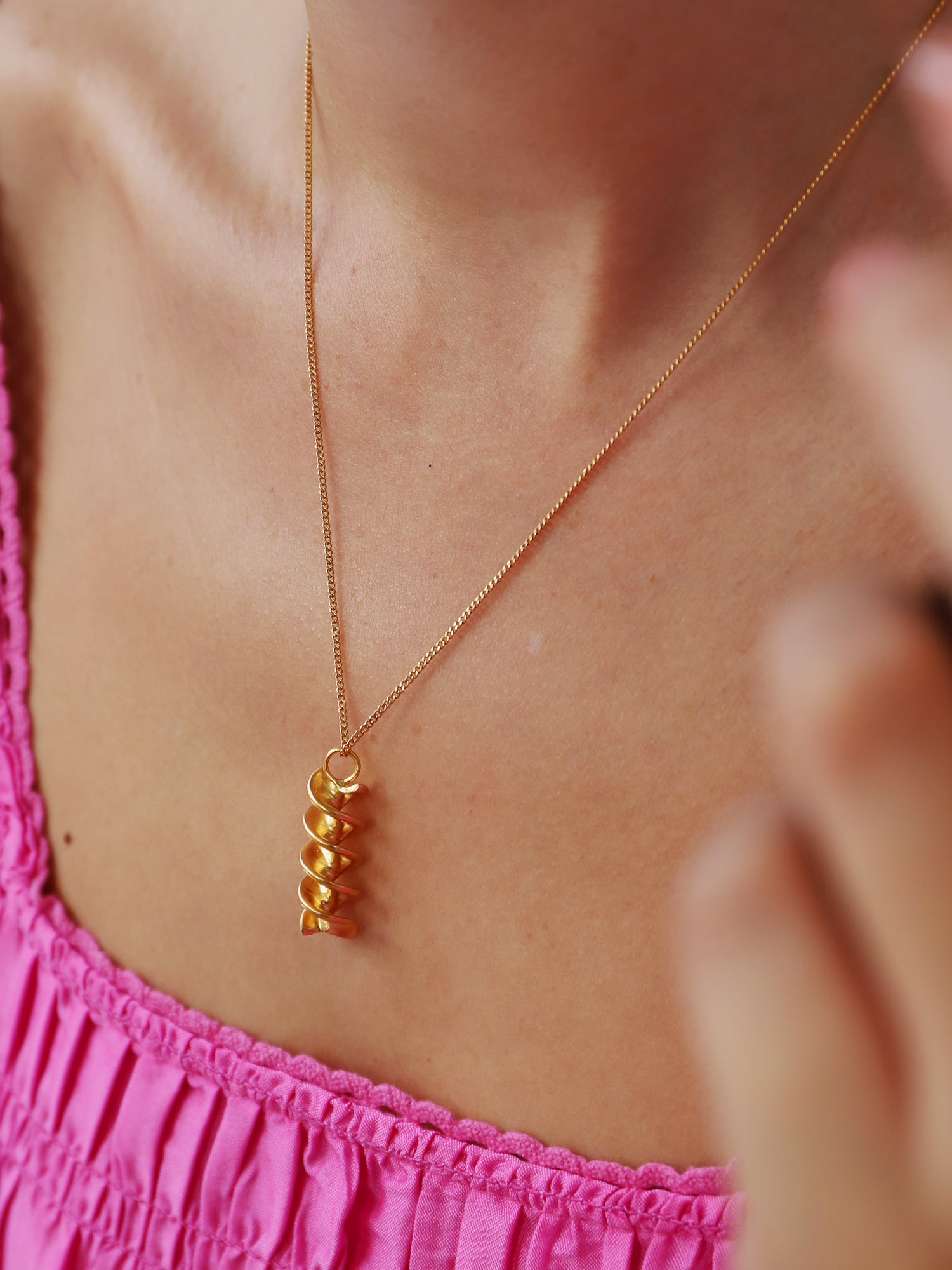 Fusilli Necklace - Gold