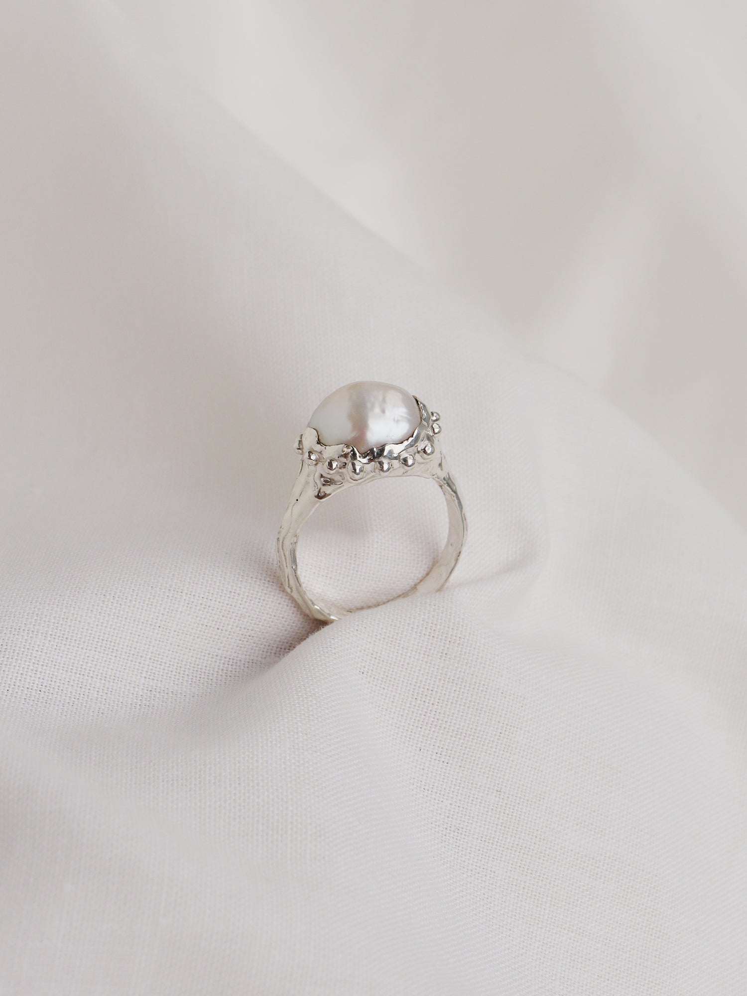 Selkie Pearl Ring No.6 - Size M