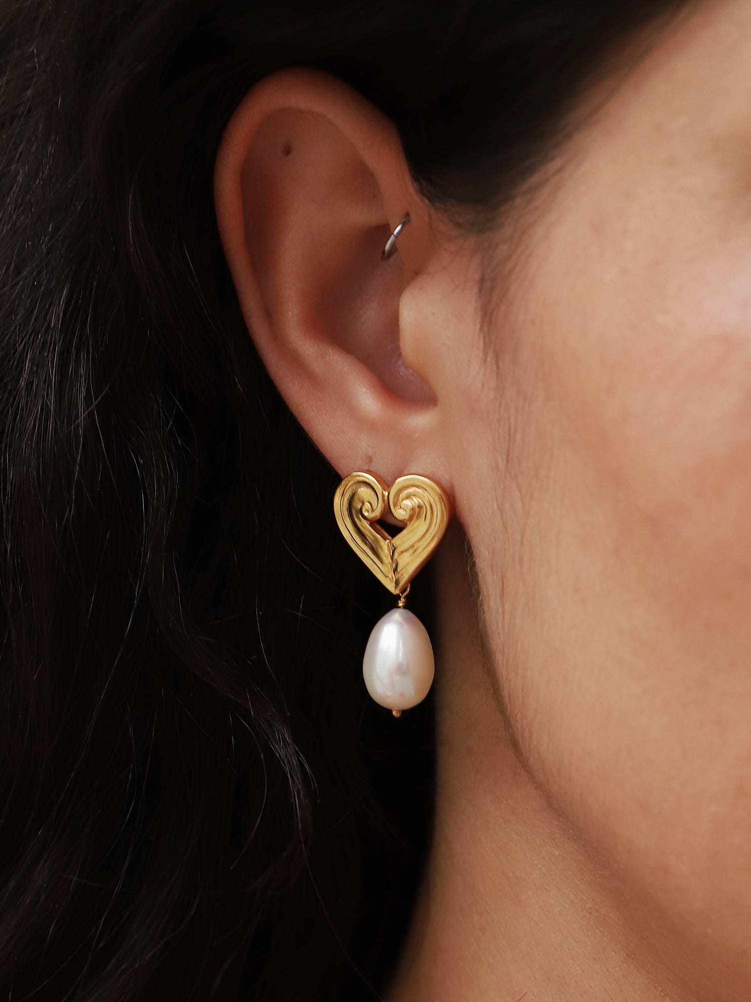 Reverie Pearl Earrings - Gold