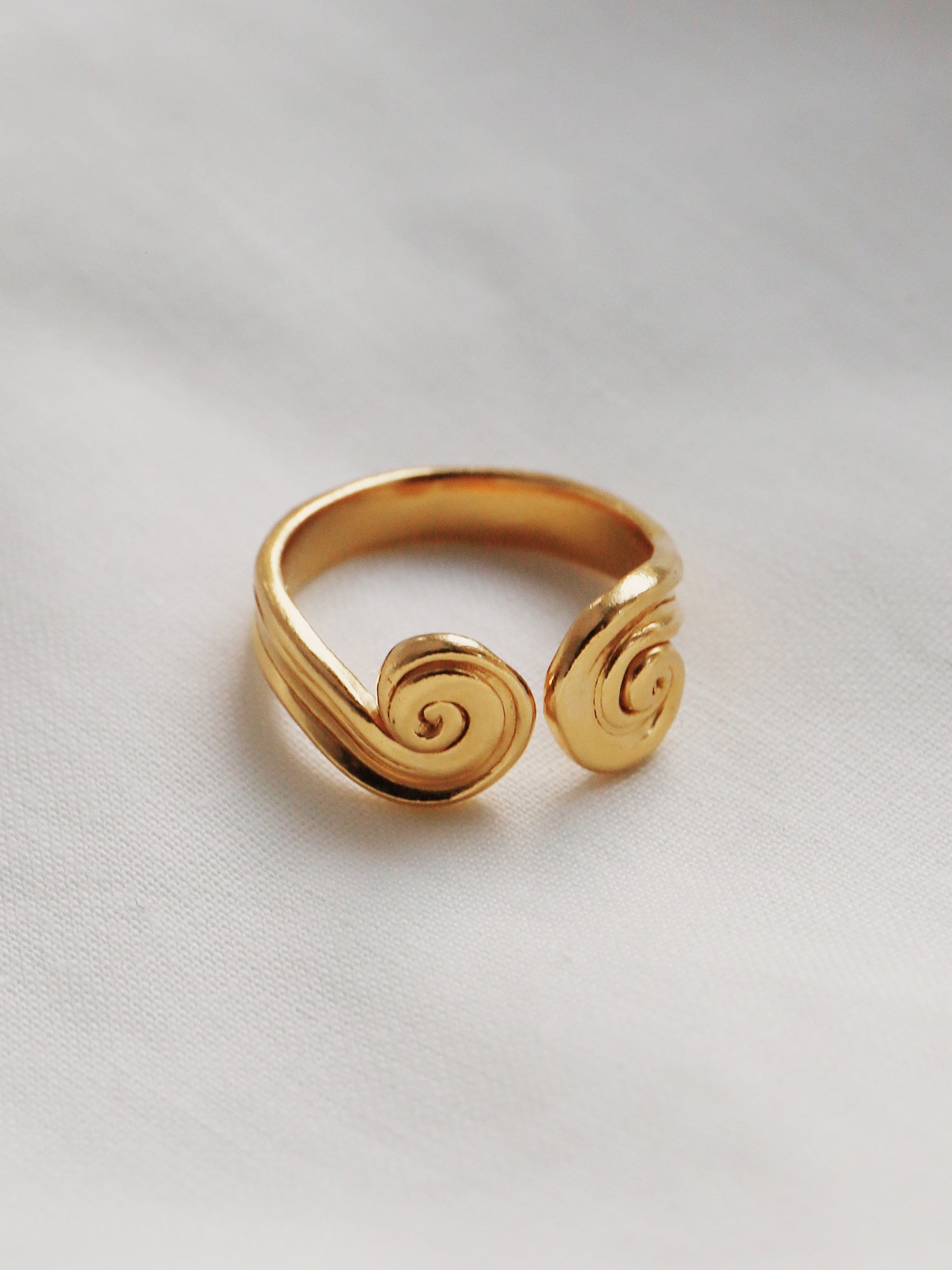 Whirlpool Ring - Gold